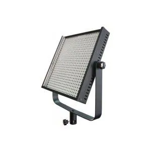 Dynacore L-1080D 5600K LED panels with 1000LED and built-in dimmer, 230V/V-mount battery powered, 5600K, bags